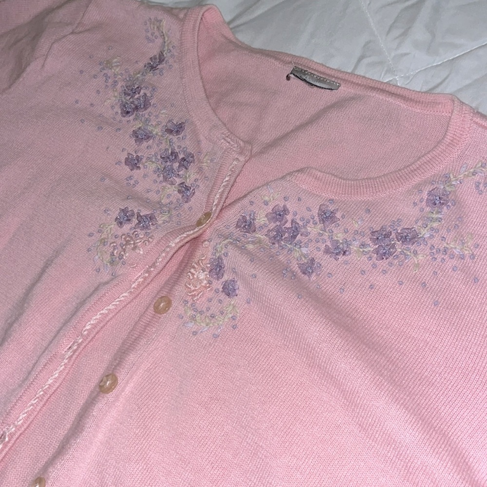 Pink knit button up short sleeved blouse with crochet lace trim and embroidery